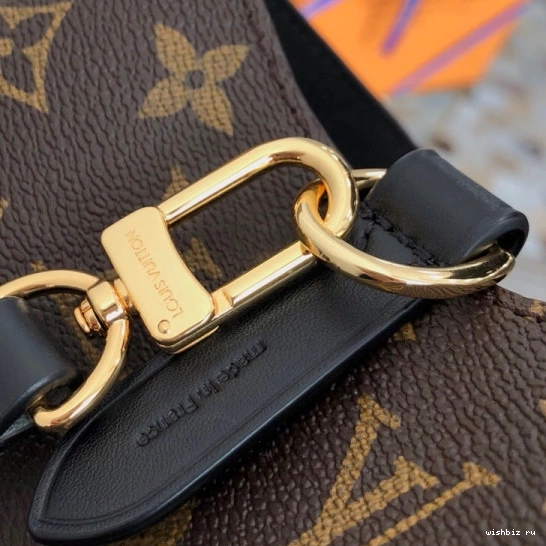 WIS NÉONOÉ LOUIS VUITTON 0817